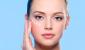 Göz çevresindeki cilt eskidir Eski cildin hareket ettirilmesi sürecini iyileştirin